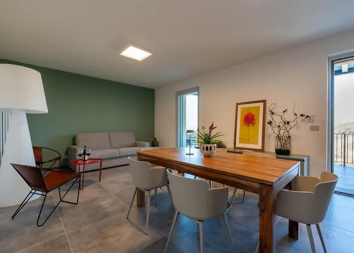 Lejlighed Tenuta Bricco San Giorgio By Interhome